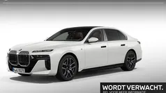 Mineralweiss metallic (a96) (wit metallic) Gebruikt 2025 BMW i7 M Sport Sedan | € 94.900 (Super prijs)