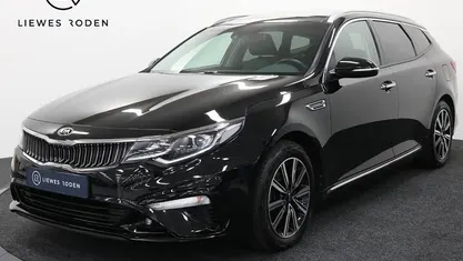 Zwart Gebruikt 2019 Kia Optima Stationwagen | € 20.950 (Eerlijke prijs)