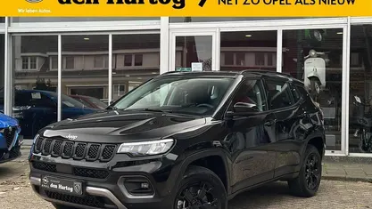 Zwart Gebruikt 2024 Jeep Compass Overland SUV | € 32.900 (Eerlijke prijs)