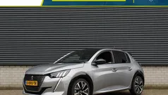 Grijs Gebruikt 2021 Peugeot 208 GT-line Hatchback | € 20.335 (Eerlijke prijs)