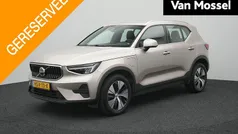 Grijs Gebruikt 2022 Volvo XC40 Core SUV | € 33.900 (Goede deal)