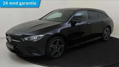 Zwart Gebruikt 2023 Mercedes CLA250e Shooting Brake AMG line Stationwagen | € 33.945 (Eerlijke prijs)