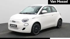 Gebruikt 2022 Fiat 500e Icon Hatchback | € 18.900 (Eerlijke prijs)