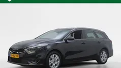 Zwart Gebruikt 2022 Kia Ceed Hatchback | € 19.950 (Goede deal)