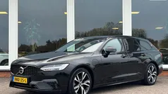 Zwart Gebruikt 2021 Volvo V90 R-Design Stationwagen | € 36.850 (Eerlijke prijs)