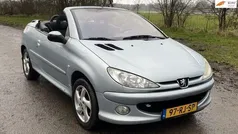 Blauw Gebruikt 2004 Peugeot 206 CC Cabriolet | € 1.250 (Eerlijke prijs)