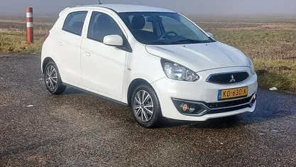 Wit Occasion 2016 Mitsubishi Space Star Hatchback | € 6.950 (Eerlijke prijs)