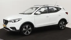 Wit Gebruikt 2019 MG ZS Luxury Sedan | € 11.900 (Eerlijke prijs)