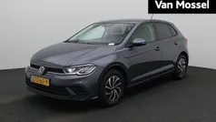 Grijs Gebruikt 2024 VW Polo Edition Hatchback | € 24.900 (Eerlijke prijs)