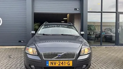 Grijs Occasion 2006 Volvo V50 Stationwagen | € 2.150 (Goede deal)