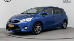 Blauw, metallic lak Gebruikt 2013 Toyota Verso Limited MPV | € 13.445 (Goede deal)