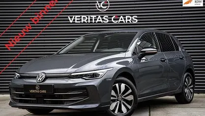 Occasion 2025 VW Golf VIII Edition Hatchback | € 27.950 (Super prijs)