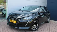 Zwart Gebruikt 2021 Peugeot 208 Allure Hatchback | € 17.400 (Eerlijke prijs)