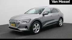Gebruikt 2020 Audi e-tron Business SUV | € 24.900 (Super prijs)