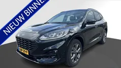 Zwart Gebruikt 2022 Ford Kuga ST-Line SUV | € 25.745 (Goede deal)