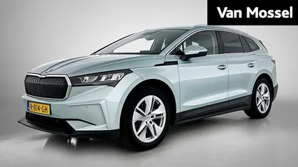 Grijs Gebruikt 2022 Skoda Enyaq iV SUV | € 28.944 (Eerlijke prijs)