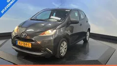 Gebruikt 2017 Toyota Aygo Hatchback | € 6.945 (Eerlijke prijs)