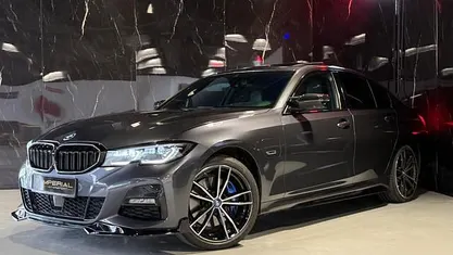 Occasion BMW 330 Executive 291 PK (214 kW) 2021 Grijs Sedan