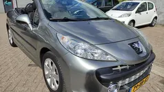 Grijs Gebruikt 2007 Peugeot 207 CC Cabriolet | € 4.999 (Eerlijke prijs)