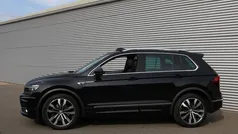 Zwart Gebruikt 2018 VW Tiguan R-line SUV | € 31.950 (Eerlijke prijs)