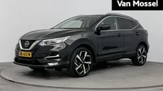 Zwart Gebruikt 2019 Nissan Qashqai Tekna+ SUV | € 19.435 (Eerlijke prijs)