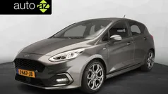 Grijs Gebruikt 2020 Ford Fiesta ST-Line Hatchback | € 13.900 (Eerlijke prijs)