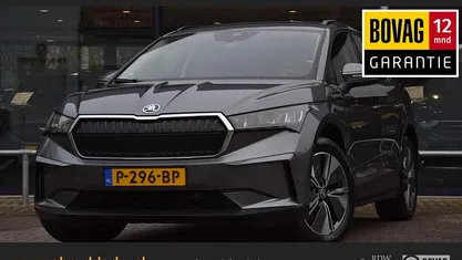 Grijs Occasion 2022 Skoda Enyaq iV SUV | € 23.990 (Eerlijke prijs)