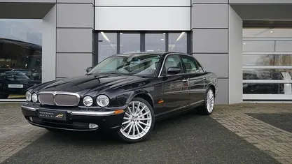 Zwart Gebruikt 2005 Jaguar XJ Sedan | € 22.950 (Goede deal)