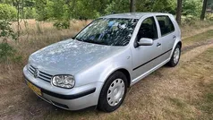 Grijs Gebruikt 2001 VW Golf IV Trendline Hatchback | € 1.250 (Eerlijke prijs)