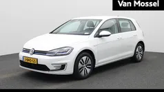 Wit Gebruikt 2020 VW e-Golf Hatchback | € 13.945 (Eerlijke prijs)