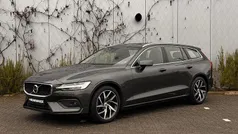 Gebruikt 2019 Volvo V60 Momentum Stationwagen | € 21.694 (Eerlijke prijs)