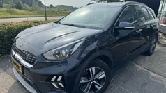 (b4u) gravity blue m Gebruikt 2020 Kia Niro SUV | € 23.900 (Eerlijke prijs)