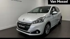 Wit Gebruikt 2019 Peugeot 208 Allure Hatchback | € 10.440 (Goede deal)