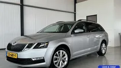 Grijs Gebruikt 2018 Skoda Octavia Ambition Stationwagen | € 9.750 (Eerlijke prijs)