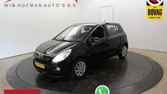 Zwart Gebruikt 2011 Hyundai i20 Hatchback | € 6.390 (Eerlijke prijs)