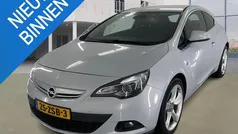 Wit Gebruikt 2013 Opel Astra GTC Sport Hatchback | € 7.950 (Eerlijke prijs)