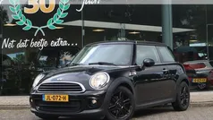 Zwart Gebruikt 2013 Mini ONE Salt Hatchback | € 6.950 (Eerlijke prijs)
