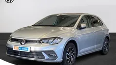 Zilver Gebruikt 2023 VW Polo Life Hatchback | € 18.995 (Eerlijke prijs)