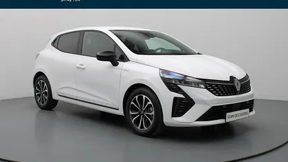Wit Gebruikt 2024 Renault Clio V Techno Hatchback | € 19.990 (Eerlijke prijs)