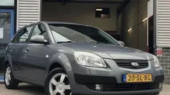 Gebruikt 2006 Kia Rio Hatchback | € 2.450 (Eerlijke prijs)