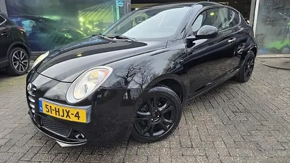 Zwart Gebruikt 2009 Alfa Romeo MiTo Progression Hatchback | € 4.450 (Eerlijke prijs)