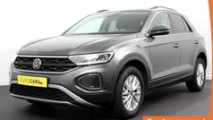 Grijs Gebruikt 2024 VW T-Roc Life SUV | € 31.940 (Goede deal)