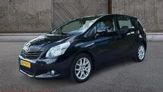 Zwart Gebruikt 2011 Toyota Verso Business Edition MPV | € 8.450 (Eerlijke prijs)