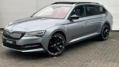 Occasion Skoda Superb Business Line 218 PK (160 kW) 2026 Stationwagen