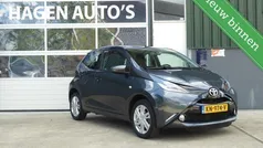 Grijs Gebruikt 2015 Toyota Aygo X-cite Hatchback | € 6.945 (Eerlijke prijs)