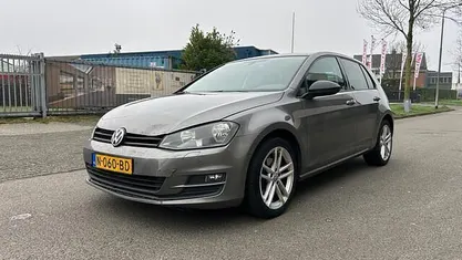 Gebruikt 2013 VW Golf VII Highline Hatchback | € 5.250 (Super prijs)