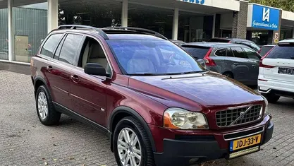 Gebruikt 2004 Volvo XC90 Summum SUV | € 15.500 (Eerlijke prijs)