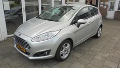 Grijs Gebruikt 2015 Ford Fiesta Titanium Hatchback | € 6.950 (Eerlijke prijs)