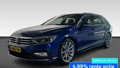 Blauw Gebruikt 2020 VW Passat Business Stationwagen | € 25.375 (Eerlijke prijs)