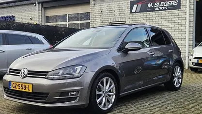 Occasion 2013 VW Golf VII Highline Hatchback | € 9.450 (Eerlijke prijs)